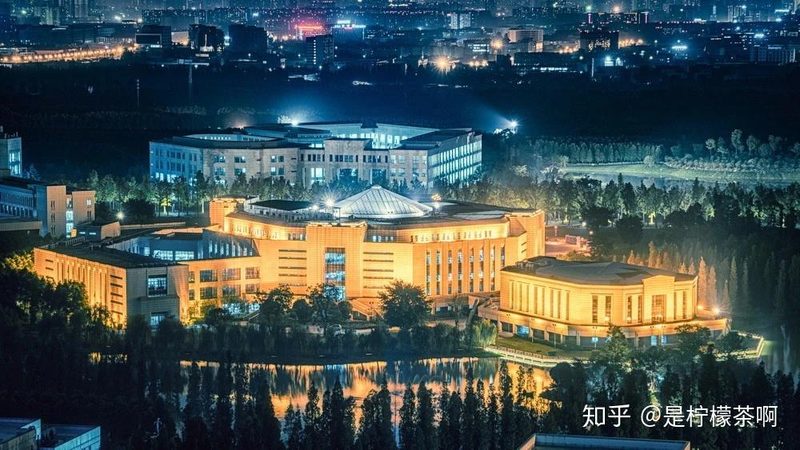 小批量电子代工：价格背后的考量因素**